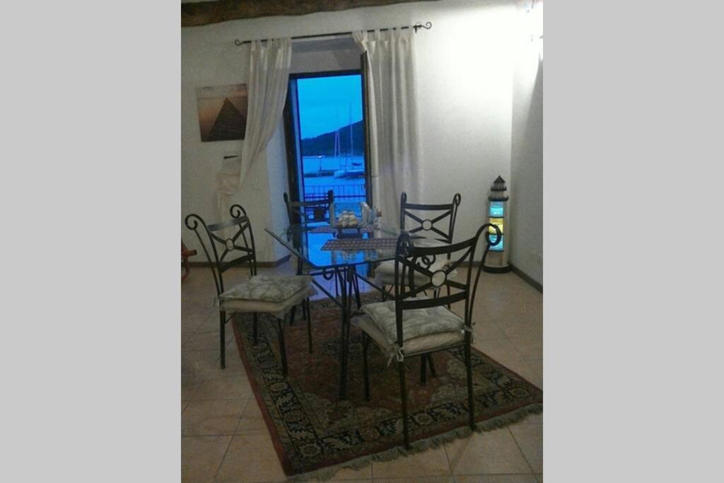 Suite Portovenere ポルトヴェーネレ エクステリア 写真