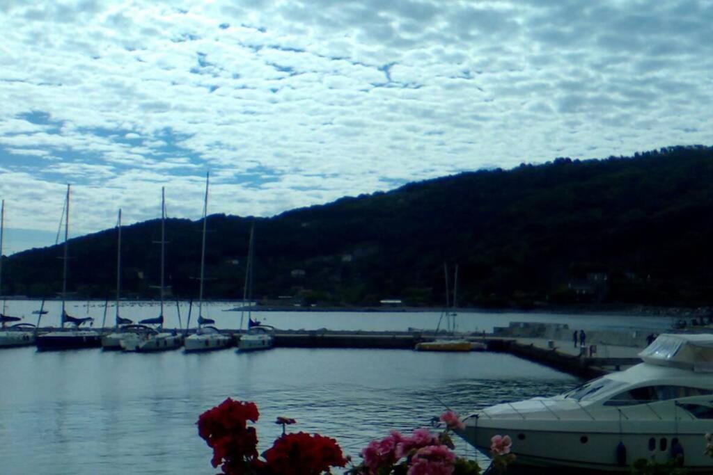 Suite Portovenere ポルトヴェーネレ エクステリア 写真
